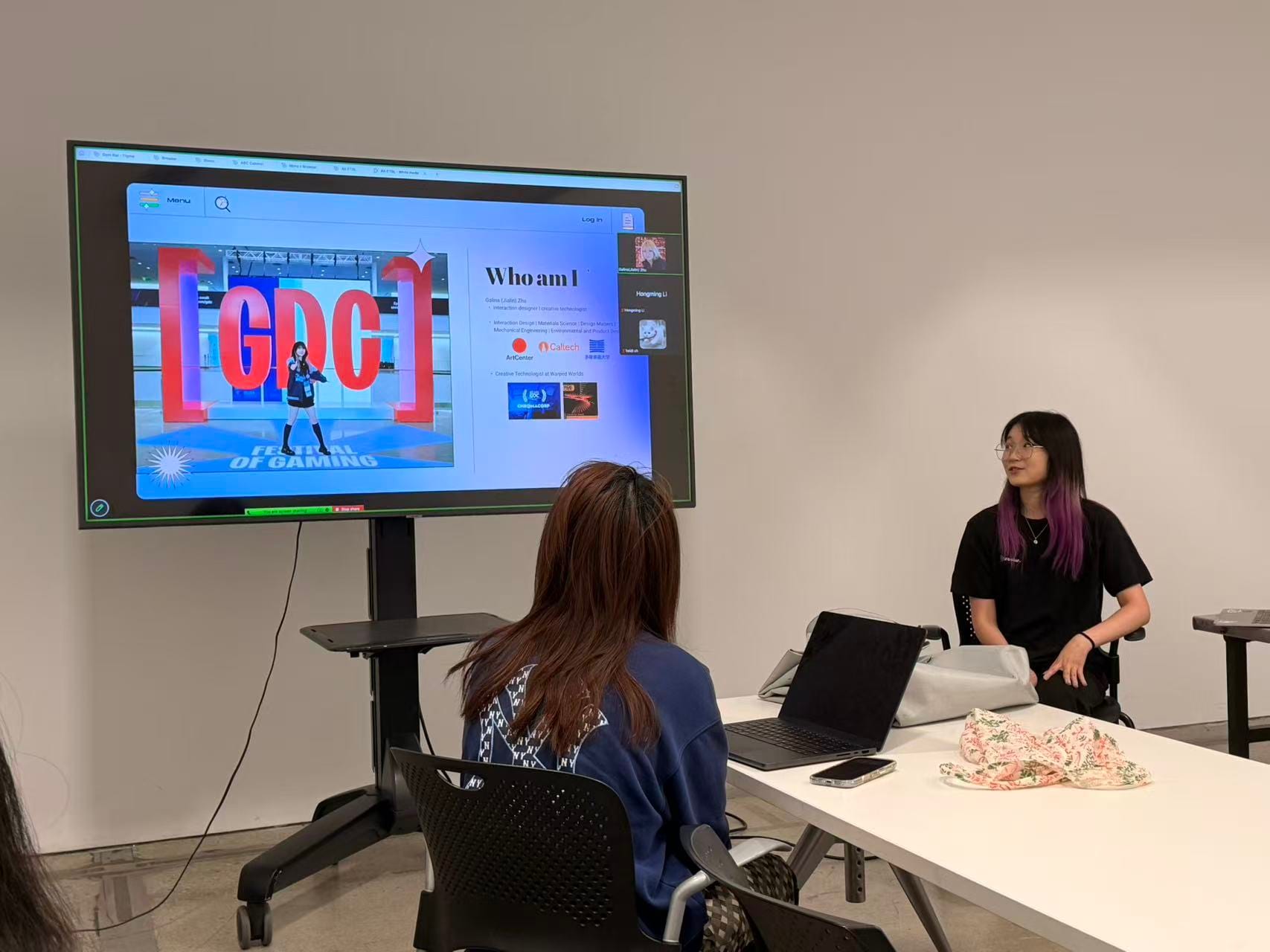 Galina presenting a physical computing lesson in an ArtCenter classroom